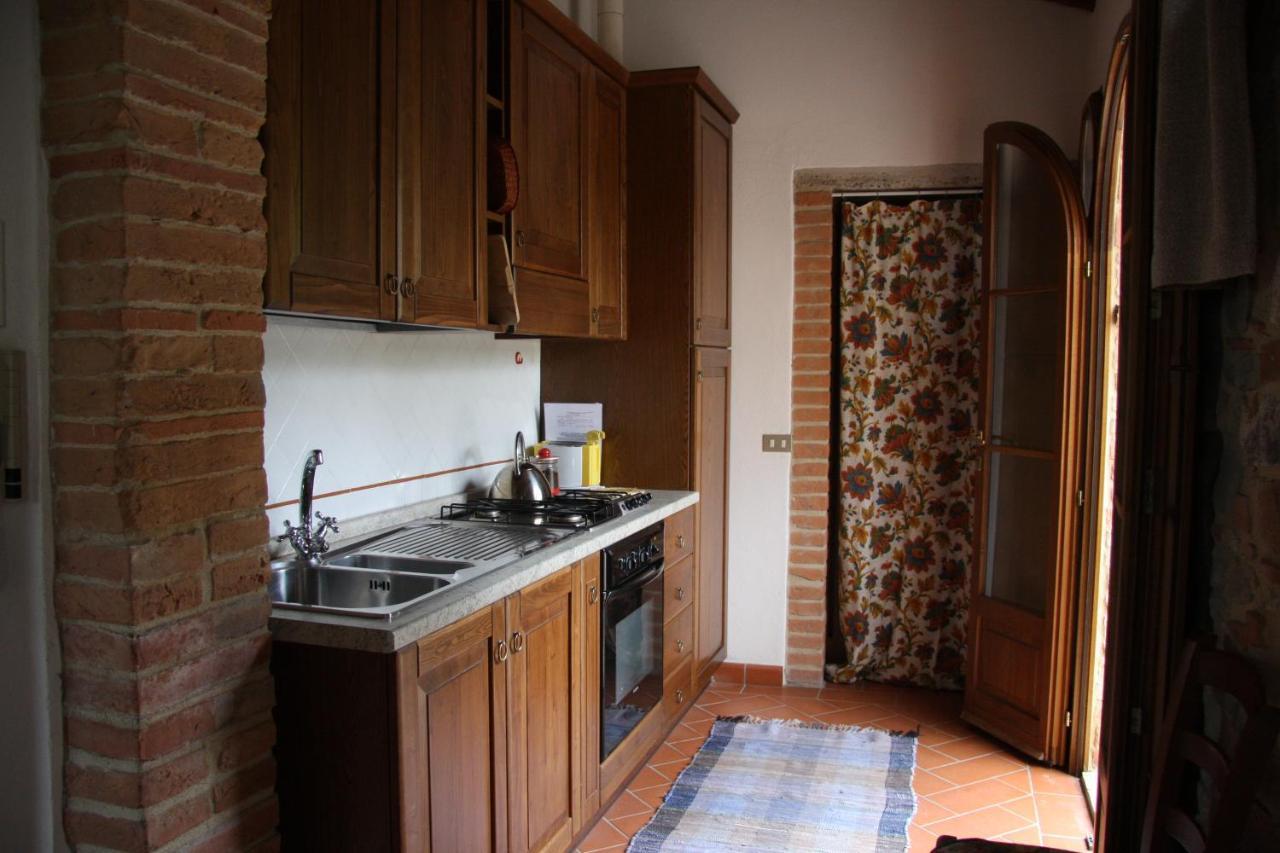 Podere La Chiusella B&B Rapolano Terme Exteriör bild