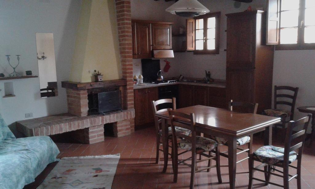 Podere La Chiusella B&B Rapolano Terme Exteriör bild